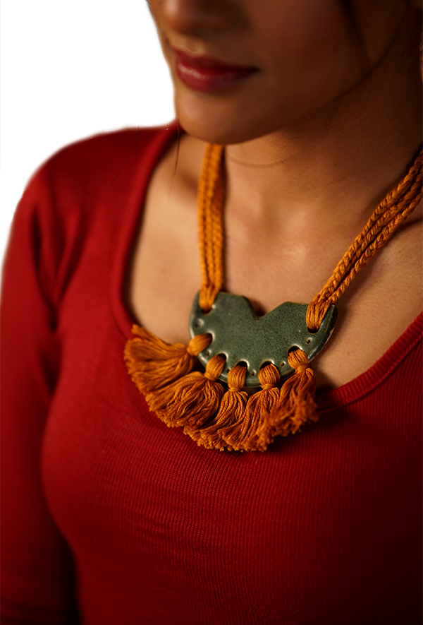Tasseling Half-Moon (Ceramic Neckpiece)
